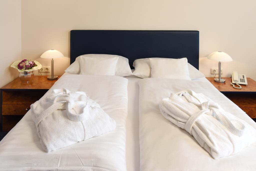 Hotel Arkadia Friedrichsdorf Eksteriør billede