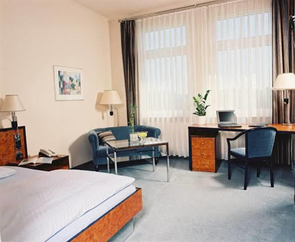 Hotel Arkadia Friedrichsdorf Eksteriør billede