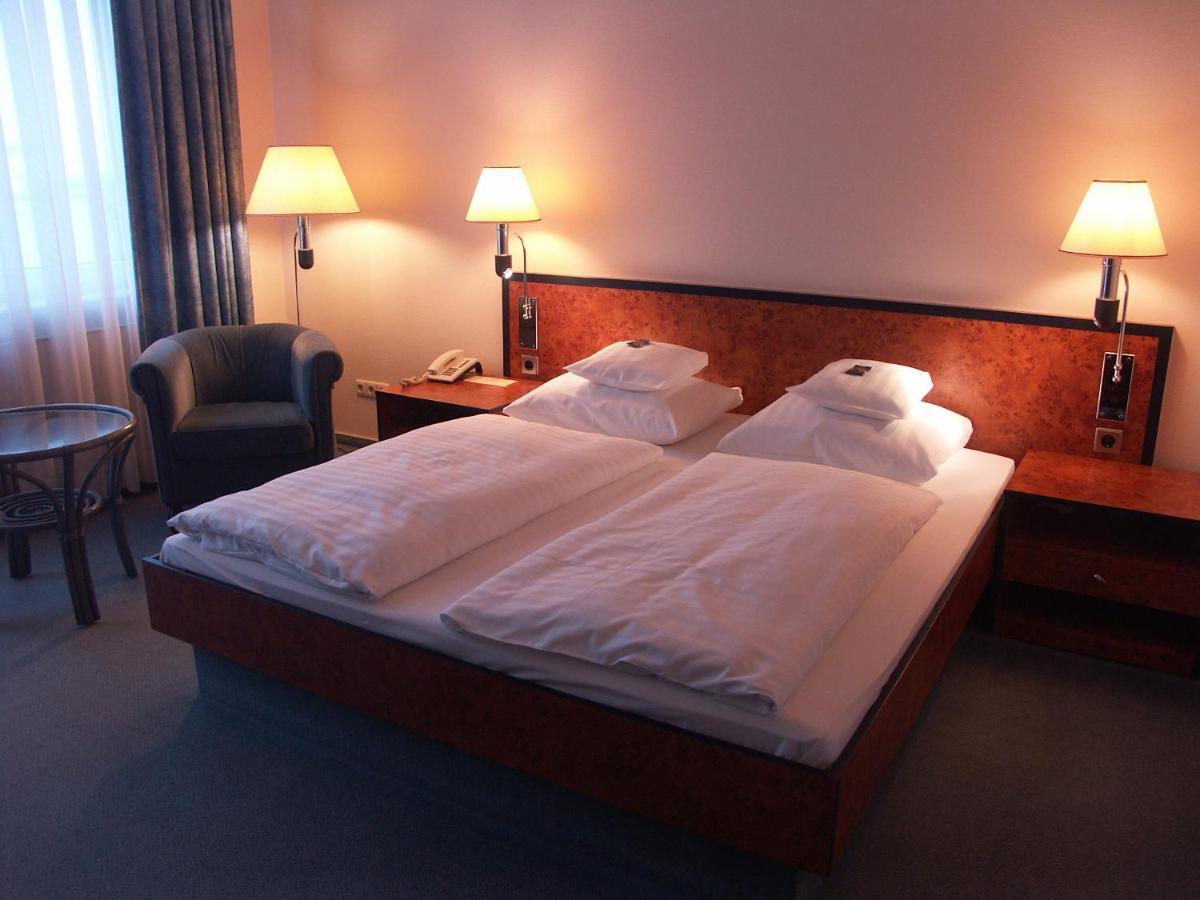 Hotel Arkadia Friedrichsdorf Eksteriør billede